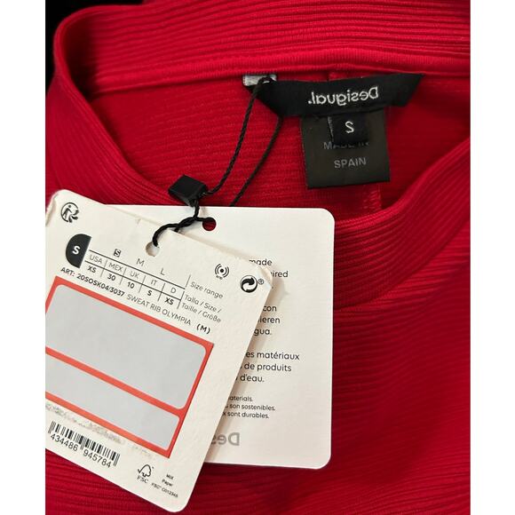 DESIGUAL NWT Sweat Rib Olympia Red Love Top Size US XS - Picture 7 of 12